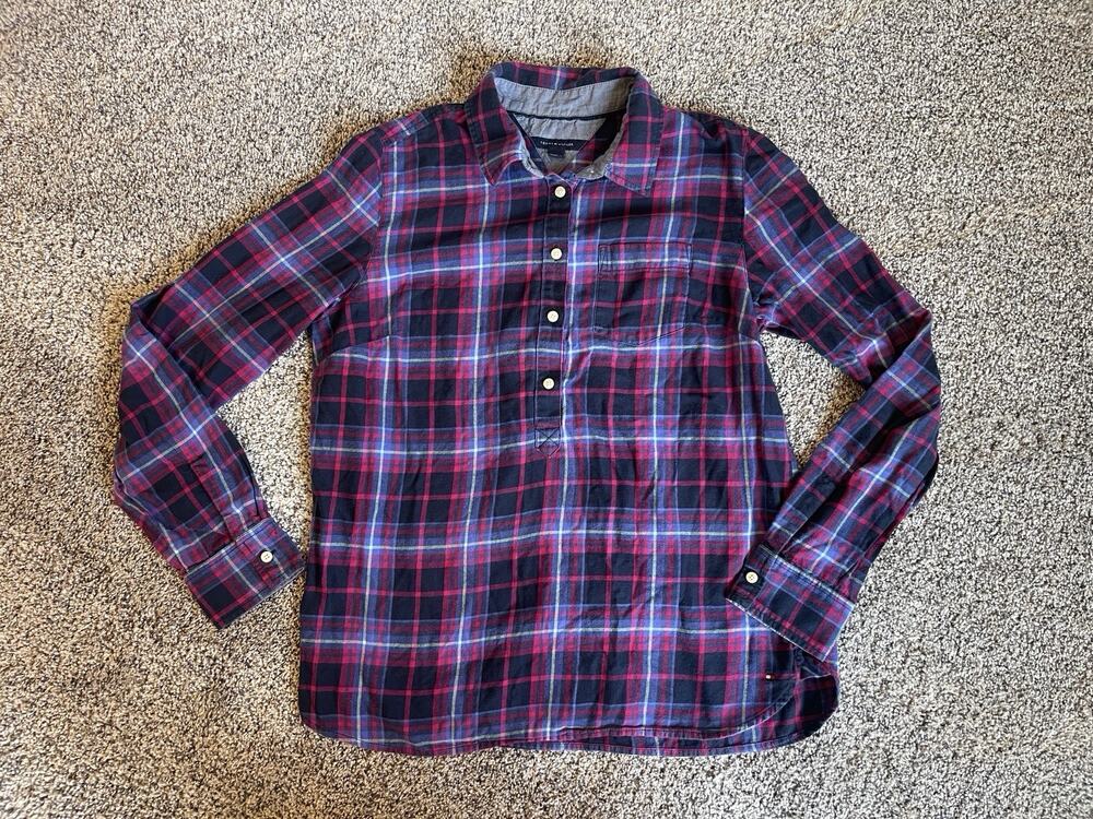 Tommy Hilfiger Women’s Medium Plaid Popover Flannel Shirt 1/2 Button